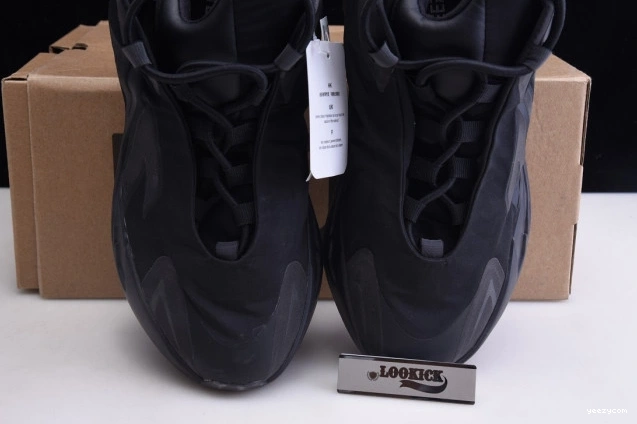 MNVN Triple Adidas 700 Black Yeezy FV4440 Boost 1212